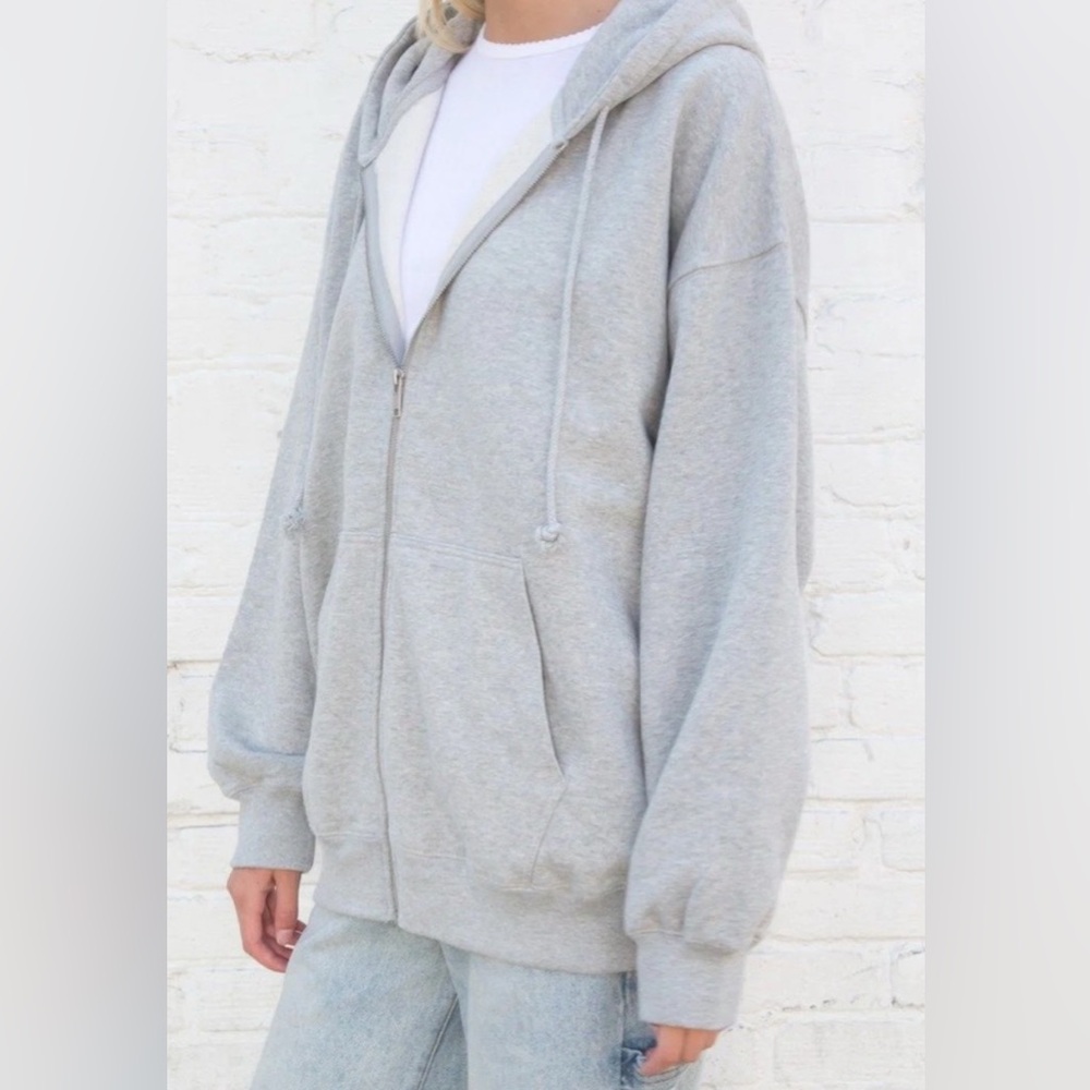 Brandy Melville Taupe Grey Oversized/OneSize Zip-Up Hoodie